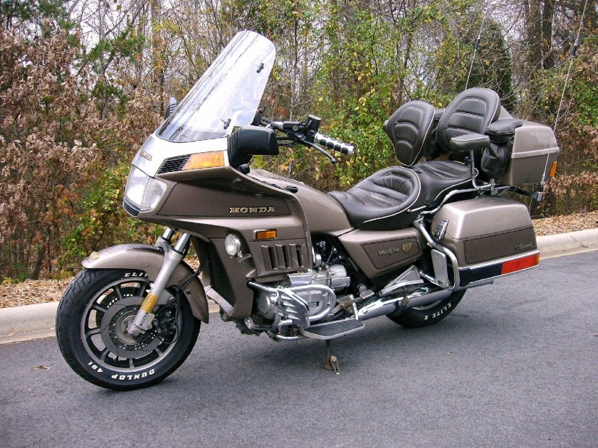 Honda gl1200