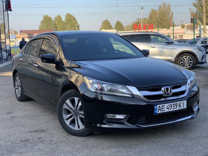 Honda Accord 2014 года
