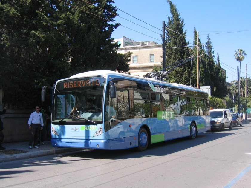 Van Hool троллейбус