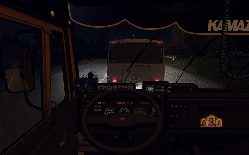 КАМАЗ 5460 салон кабины