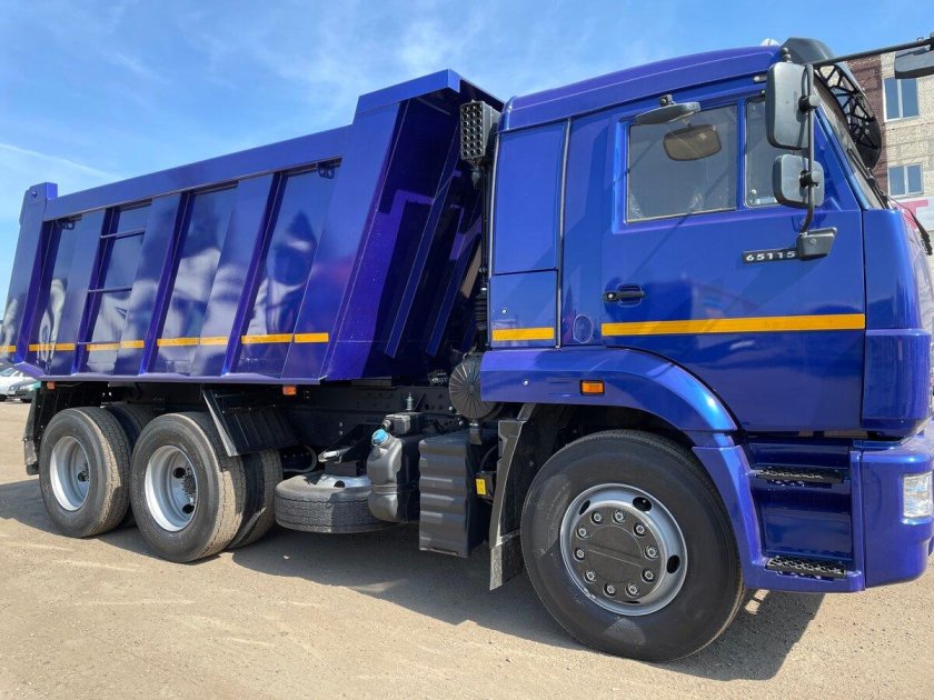 КАМАЗ 65115 синий