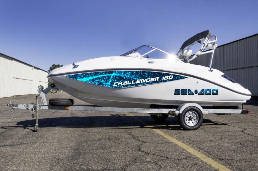 Катер BRP Sea-Doo Challenger 180