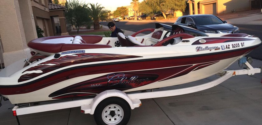 Лодка Челленджер 1800