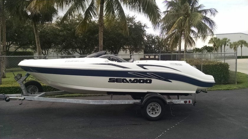 Sea Doo Challenger 2000