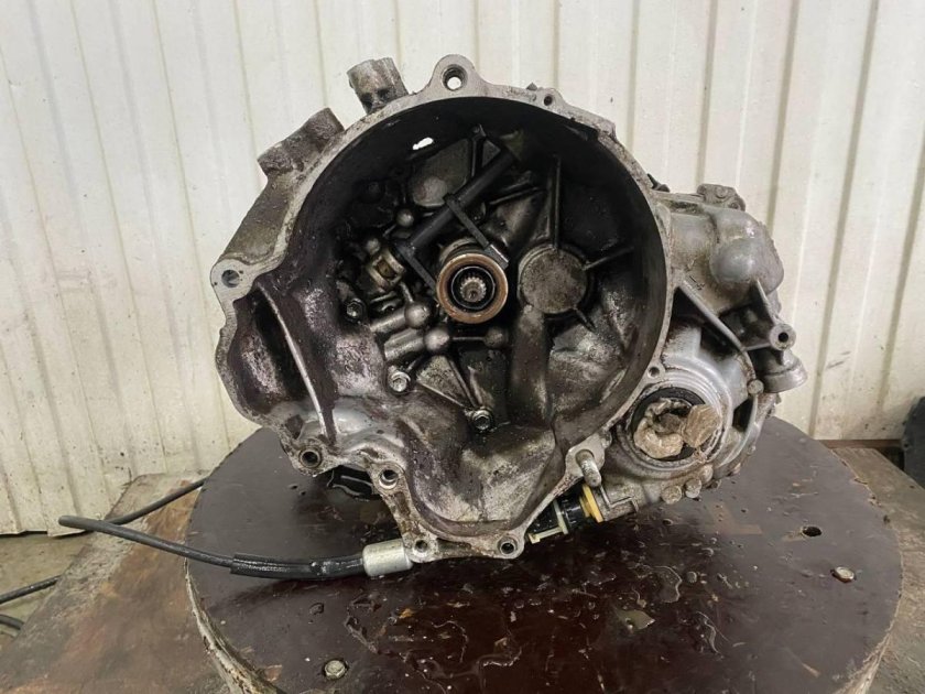 Как выглядит шток МКПП на Дэу Леганза