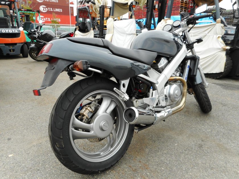 Honda Bros 400 Custom