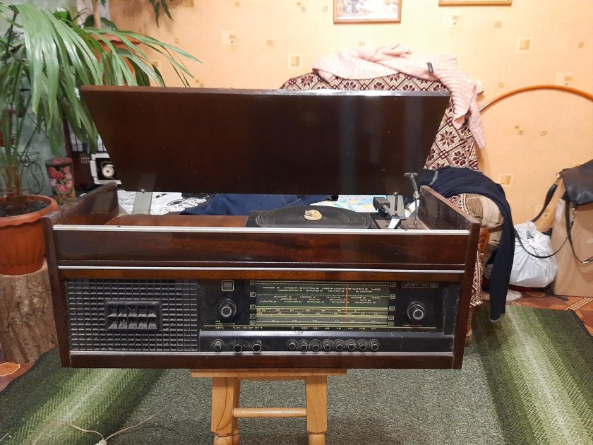 Радиола Урал 114