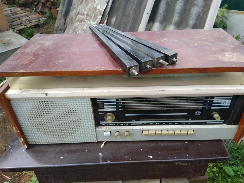 Радиола Урал 111