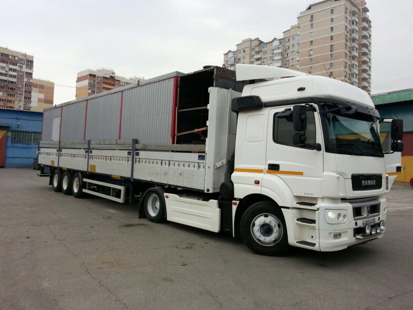 КАМАЗ 5490 шаланда