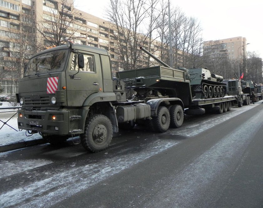 Военный трал КАМАЗ 65225