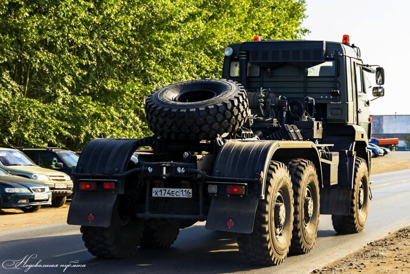 КАМАЗ 65225 танковоз