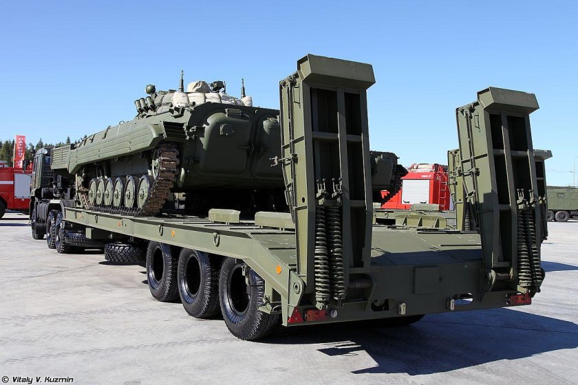 Военный трал КАМАЗ 65225