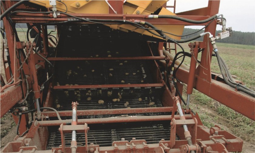 Картофелеуборочный комбайн ПКК-2-05