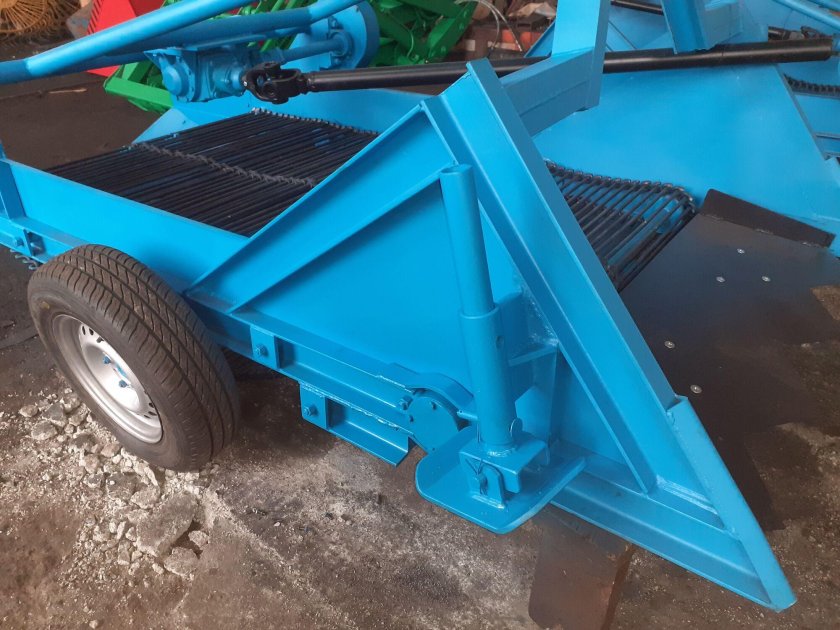 Навесной копатель сколько весит двухрядный