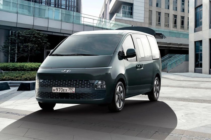 Минивэн Hyundai Staria 2022