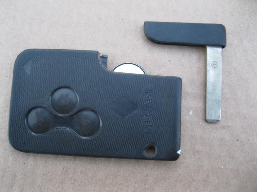 Ключ Рено Меган 2