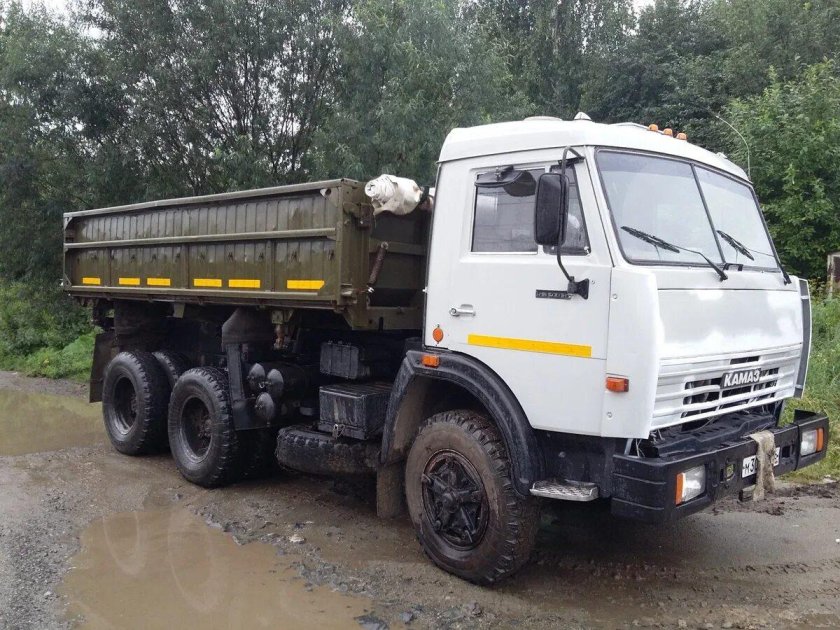КАМАЗ колхозник самосвал 55102