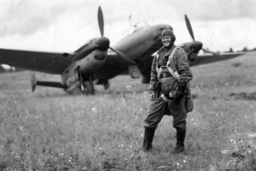 Пе 2 стрелок радист