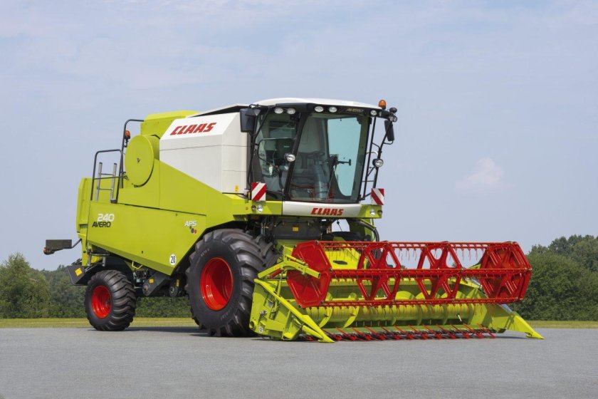 Комбайн CLAAS Avero 240 / 160