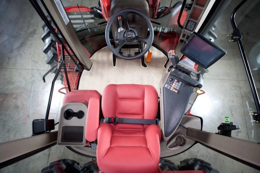 Трактор кейс Steiger 550 кабина