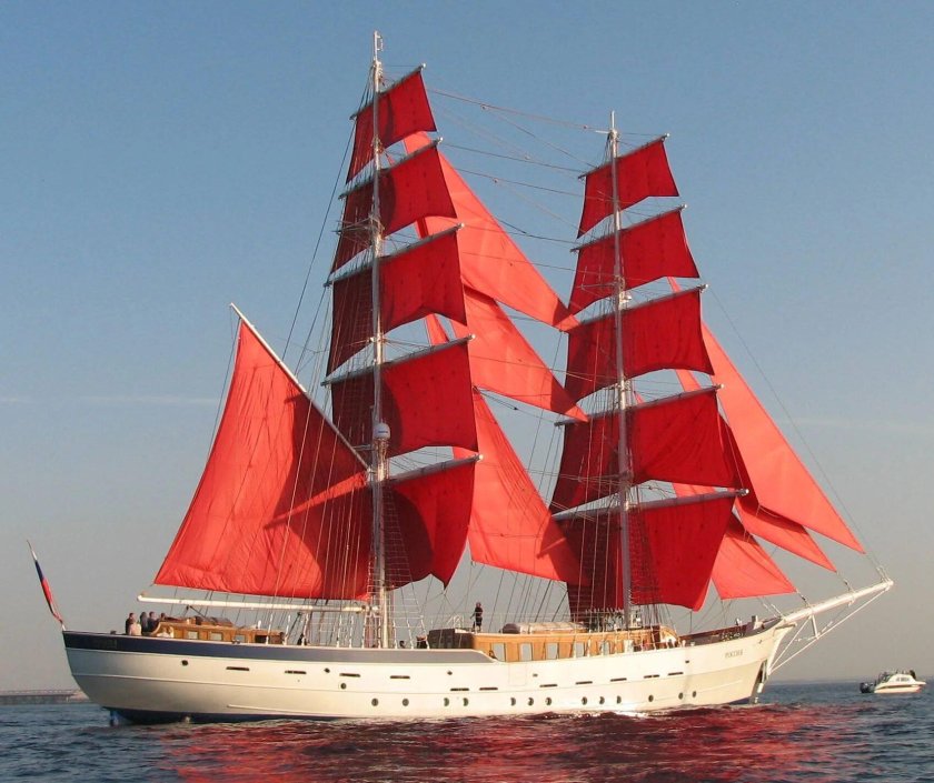 Бригантина Алые паруса