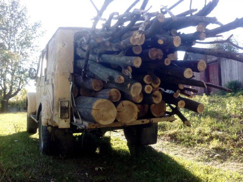 ГАЗ 52 С дровами