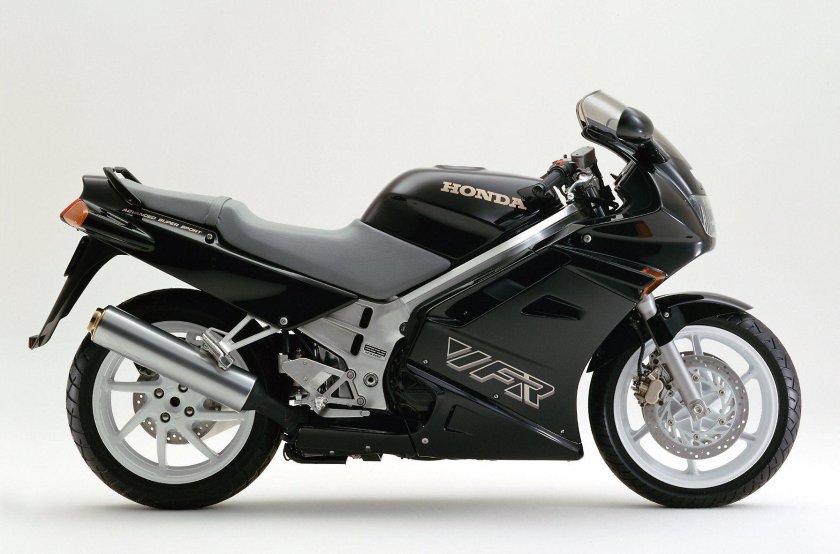 Honda VFR 750 F