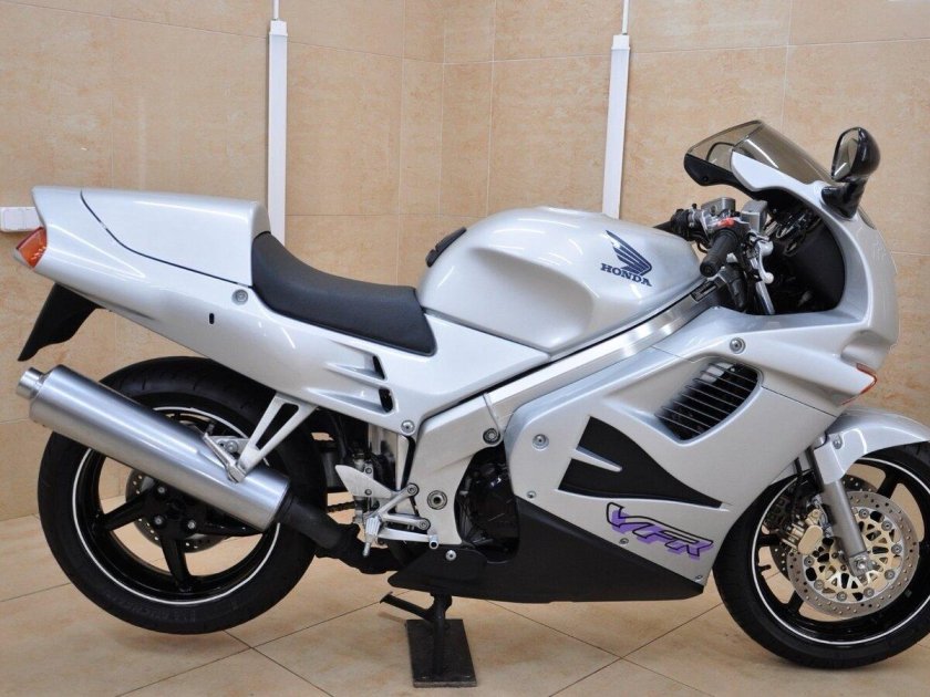 Honda VFR 800 98-01 оригинальные цвета