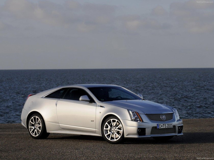 Кадиллак CTS Coupe