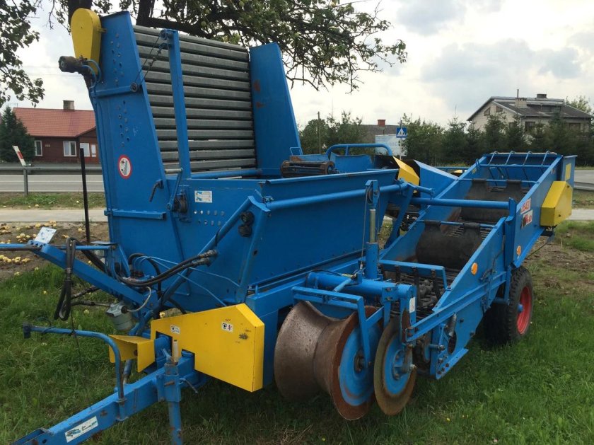 Картофелеуборочный комбайн Bolko