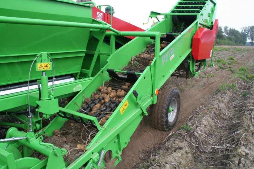 Комбайн картофелеуборочный Pyra 3000