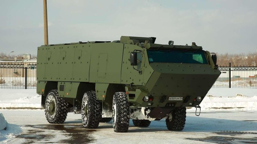 Бронеавтомобиль КАМАЗ-63968