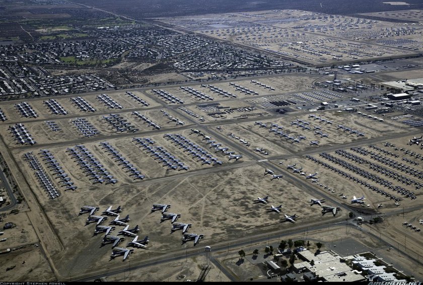 Кладбище самолетов Девис-Монтен, США