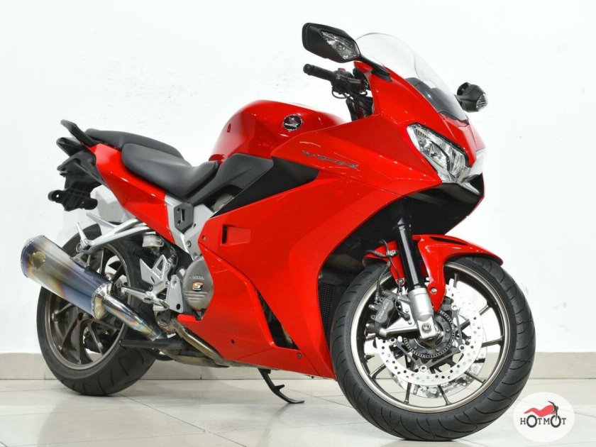 Мотоцикл Хонда 1500 спорт