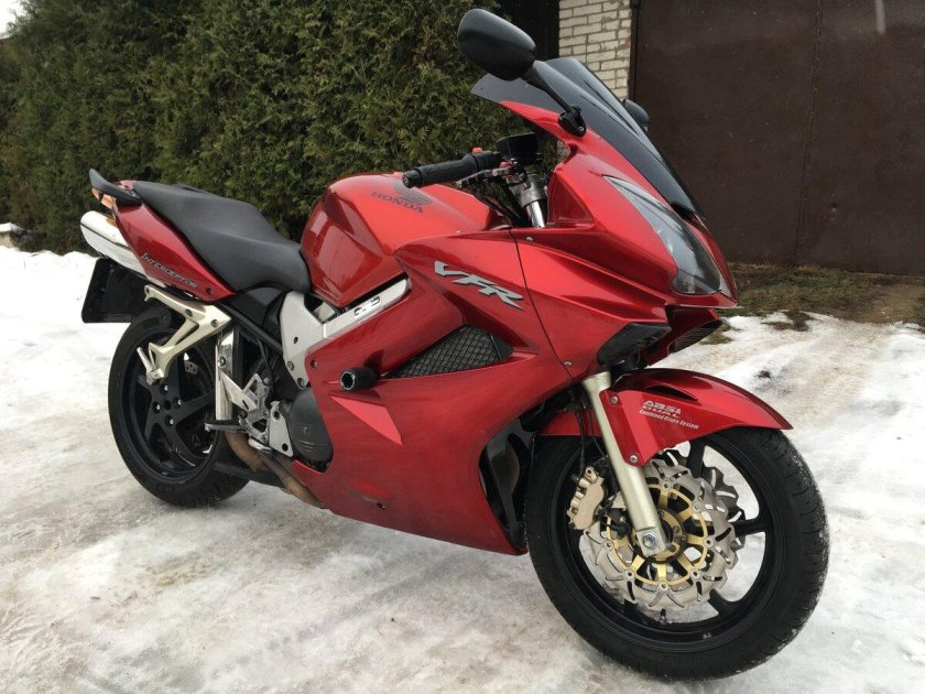 Хонда ВФР 800 2002