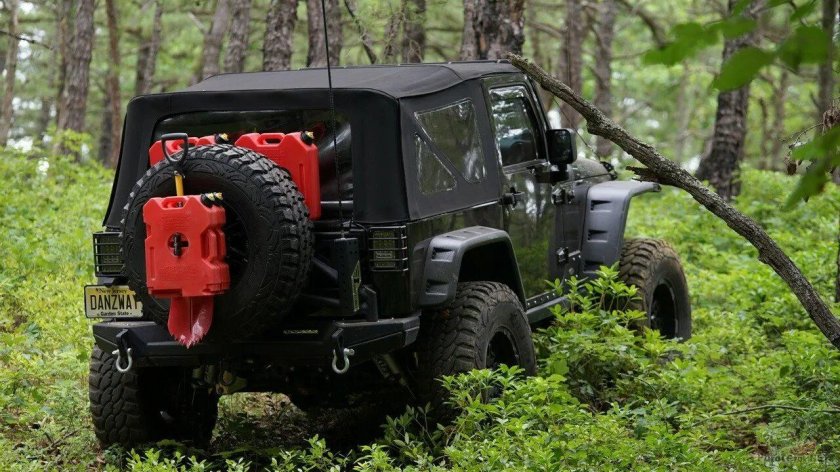Jeep Wrangler экспедиционник
