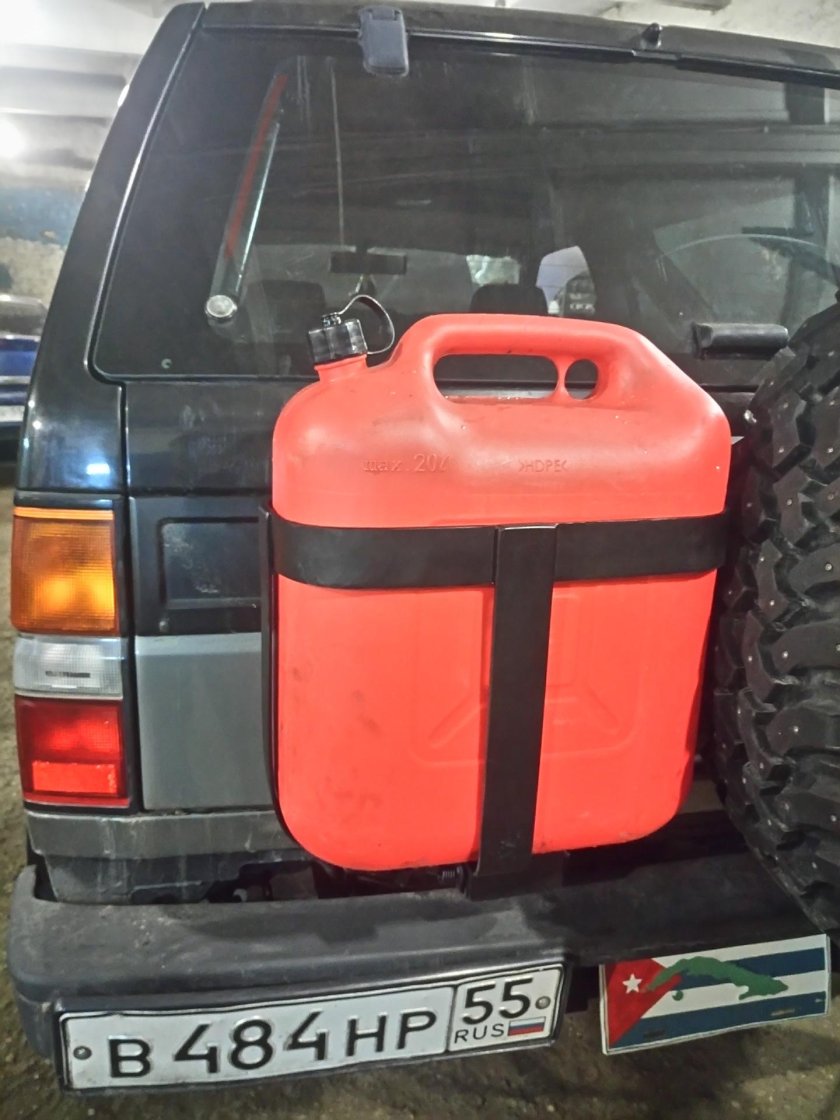 Калитка под канистры