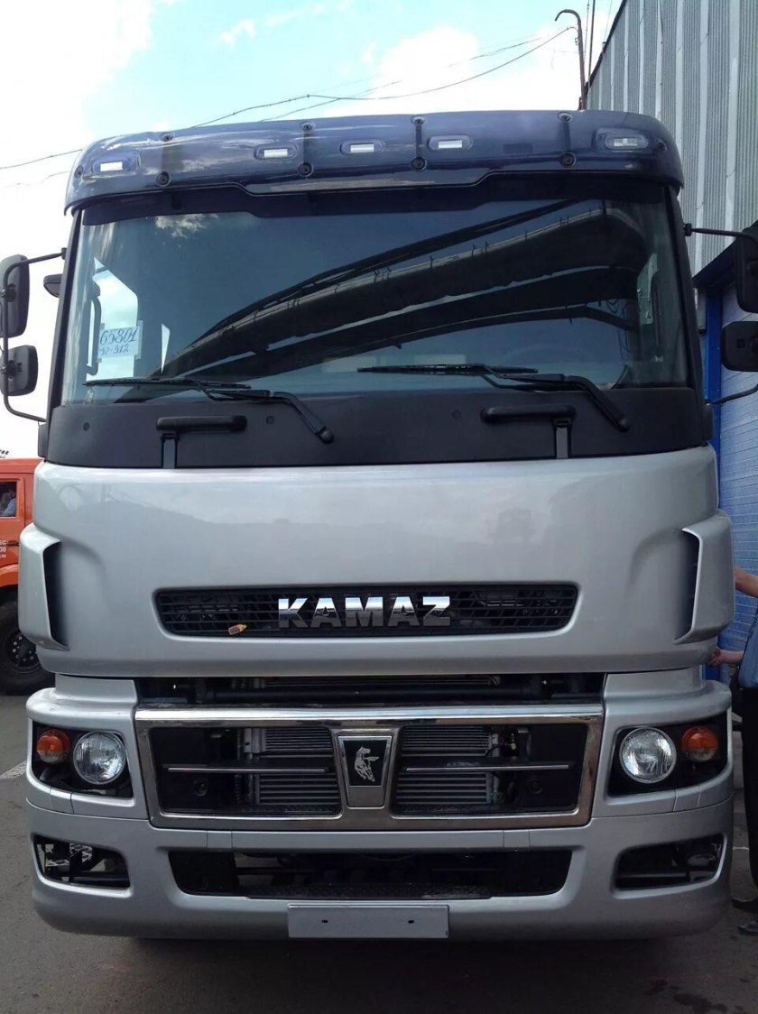 КАМАЗ 5490 кореец