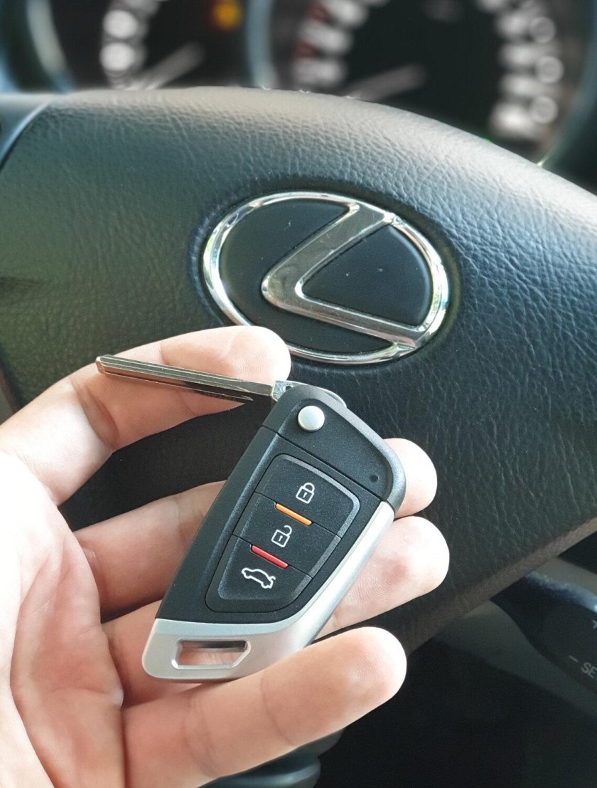 Ключ Лексус РХ 350