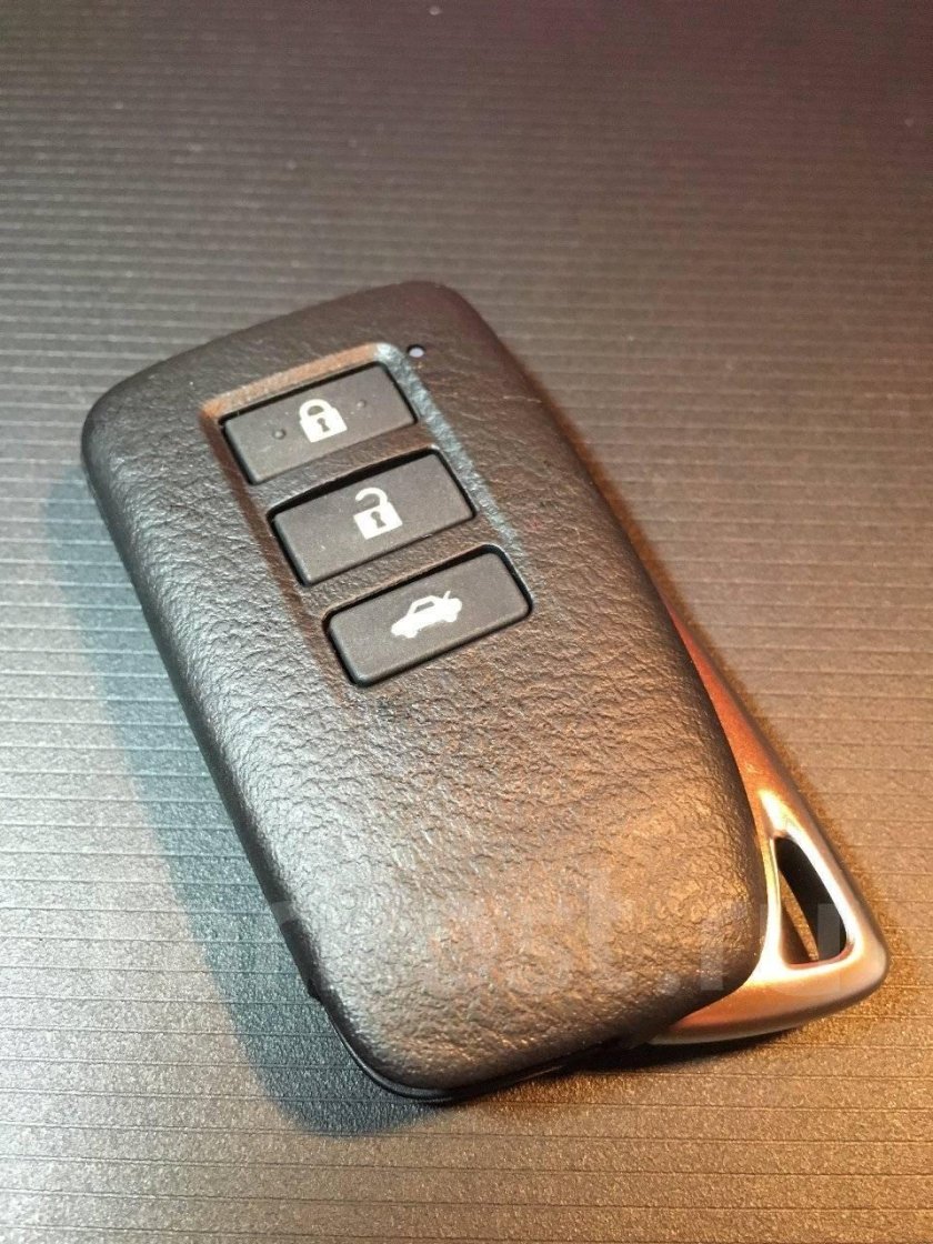 Лексус ЕС 250 ключи