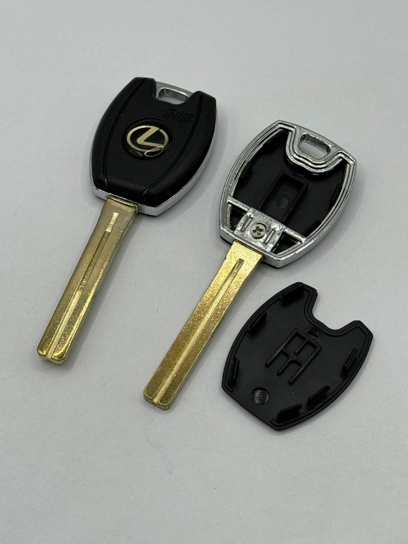 Ключ на Lexus RX 300 2005 какая батарейка