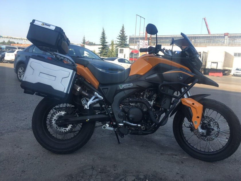 Эндуро турист 250 кубов