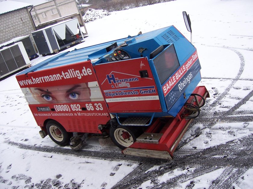 Ледозаливочная машина WM