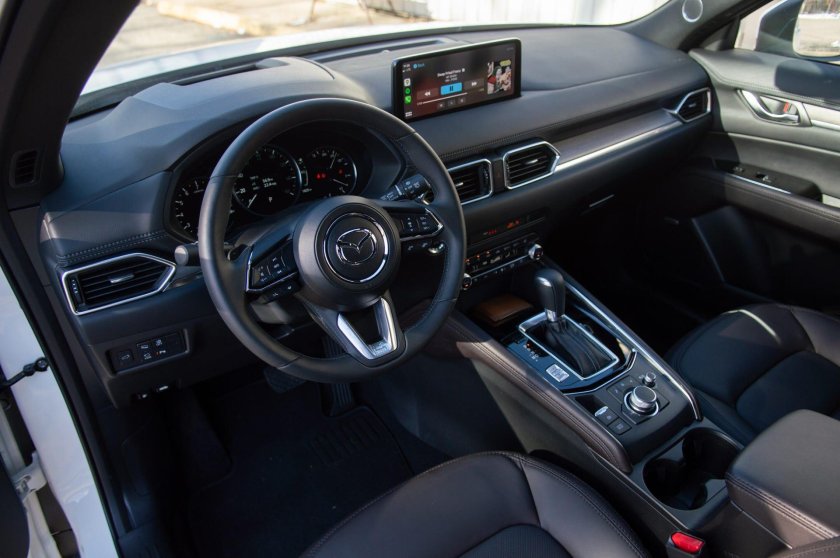Mazda CX 5 2022 Interior