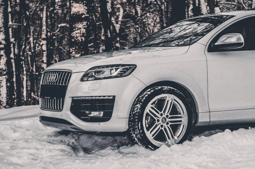 Ауди q7 белая