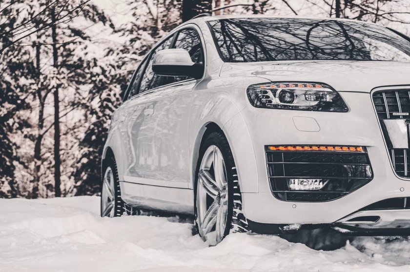 Ауди q3 белая