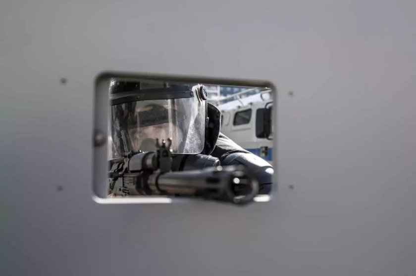 Машина стена для Росгвардии