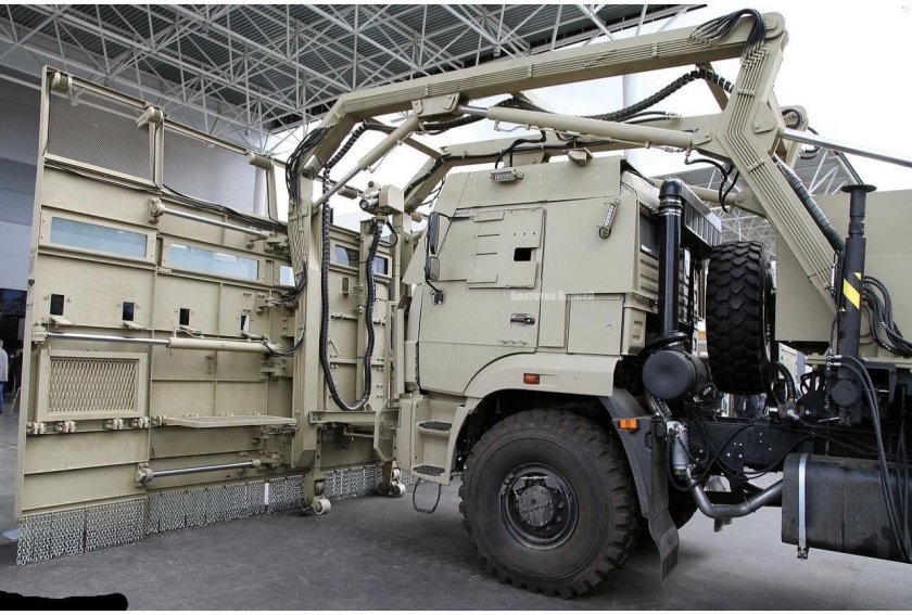 КАМАЗ щит Калашников