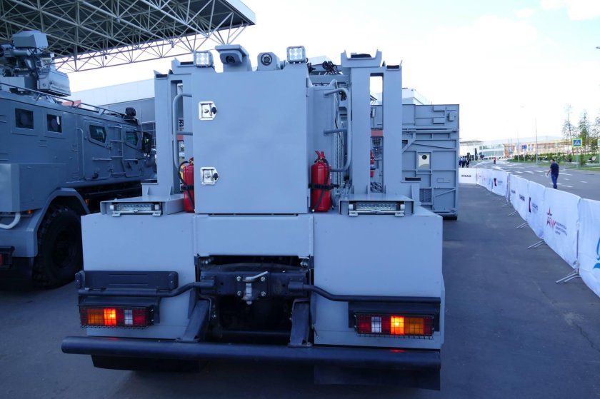 КАМАЗ комплекс стена