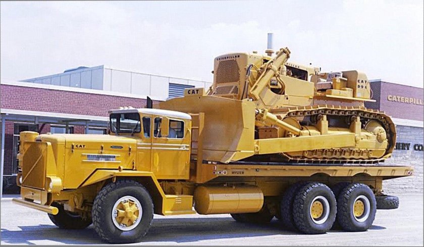 Катерпиллер грузовик тягач